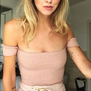 Are you am I Minka top